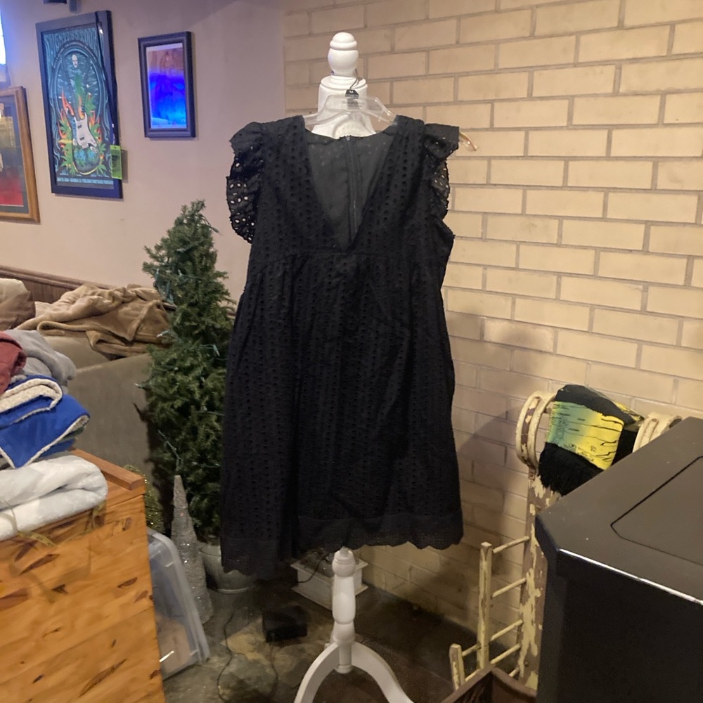 Elegant Black Lace Dress